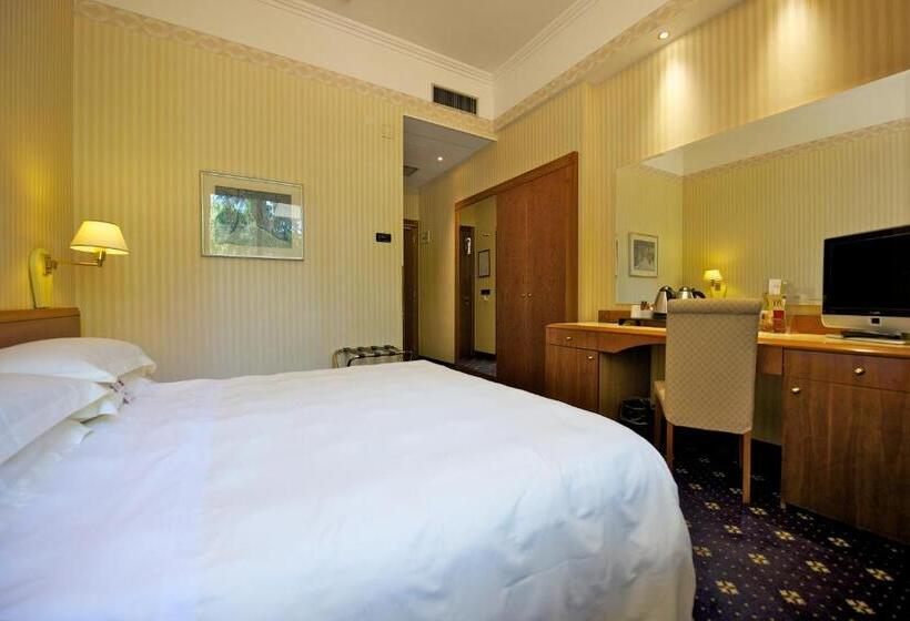 اتاق کلاسیک, Mercure Reggio Emilia Centro Astoria