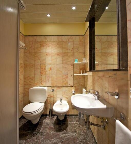 اتاق استاندارد یک نفره, Mercure Reggio Emilia Centro Astoria