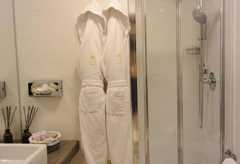 스탠다드 룸, Moderno