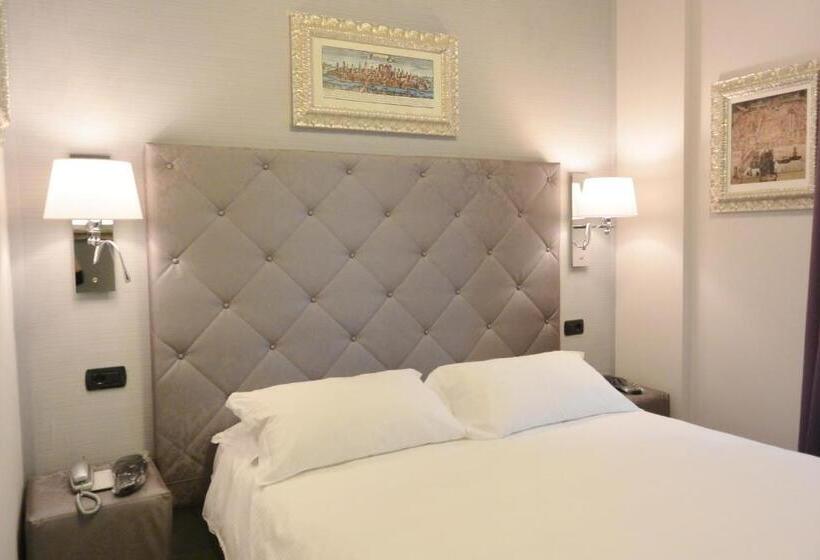 스탠다드 룸, Moderno