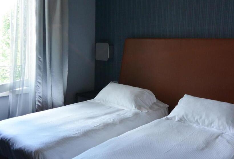 디럭스 룸, Moderno