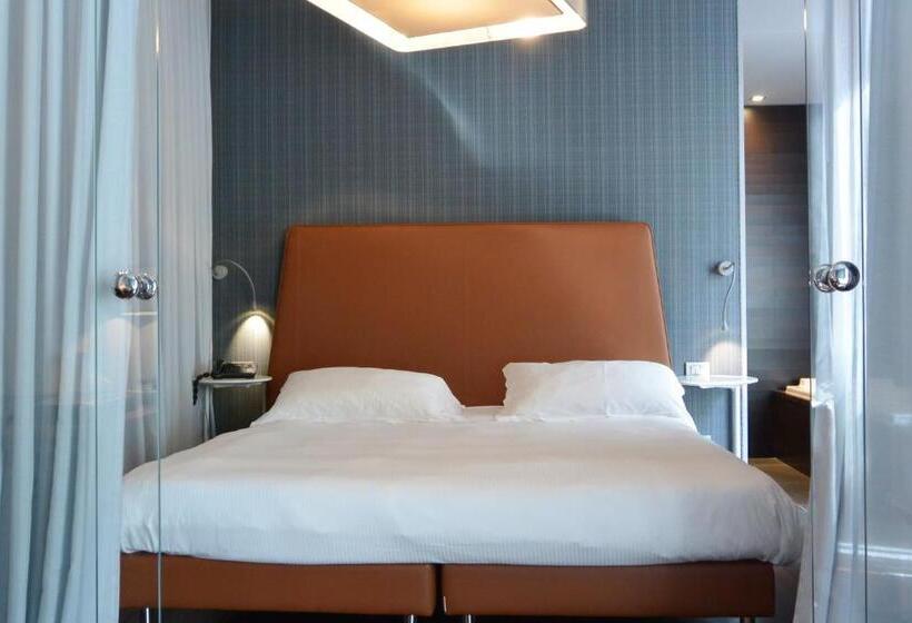 스탠다드 트리플 룸, Moderno