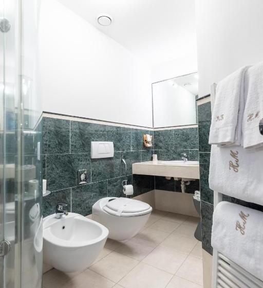 디럭스 룸, Moderno