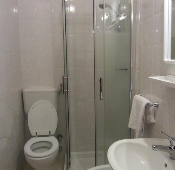 3-Bett-Standardzimmer, Nizza