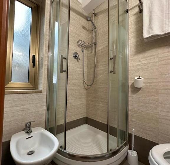 Familienzimmer, Nizza