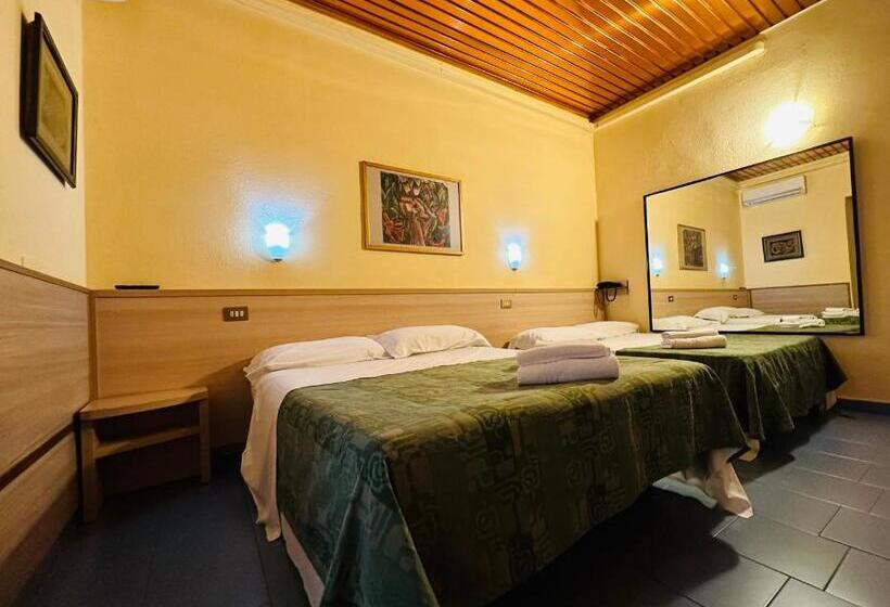 Familienzimmer, Nizza