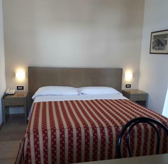 Chambre Standard avec Balcon, Pineta