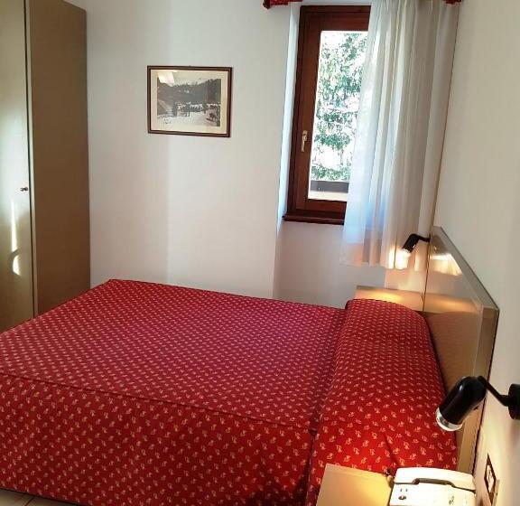 발코니 스탠다드 싱글 룸, Pineta