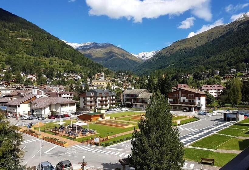 발코니 스탠다드 싱글 룸, Pineta