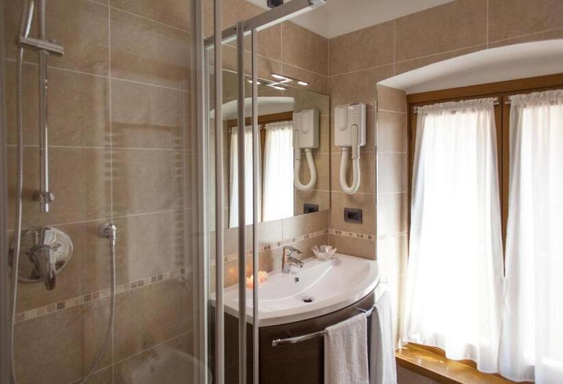 Номер Стандарт Трехместный, Portici Romantik & Wellness