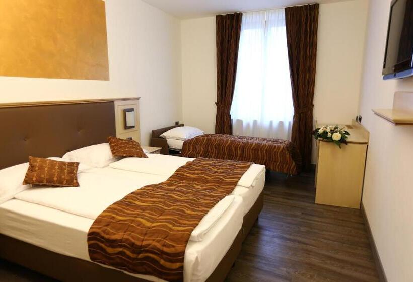 Номер Стандарт Трехместный, Portici  Romantik & Wellness