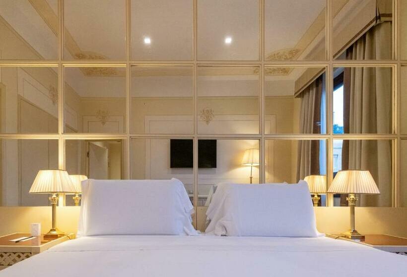 סוויטה, Radisson Blu Ghr , Rome