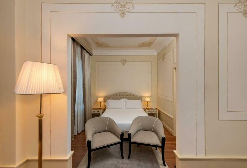 جناح جونيور, Radisson Blu Ghr , Rome