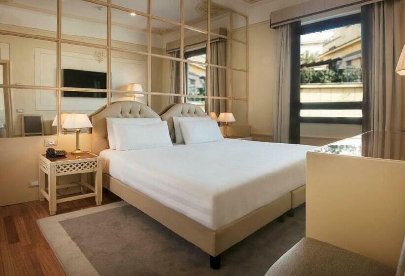 جناح, Radisson Blu Ghr , Rome