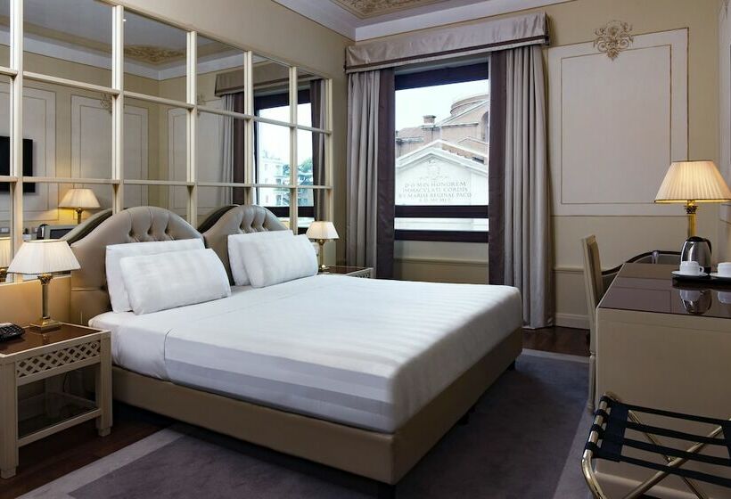 סוויטה, Radisson Blu Ghr , Rome