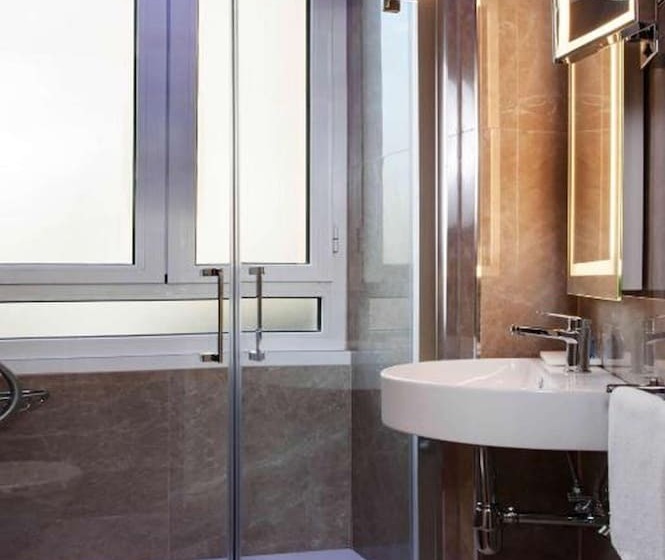 غرفة قياسية فردية, Radisson Blu Ghr , Rome