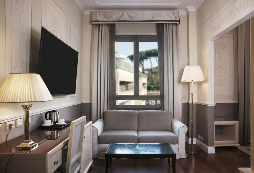 جناح, Radisson Blu Ghr , Rome