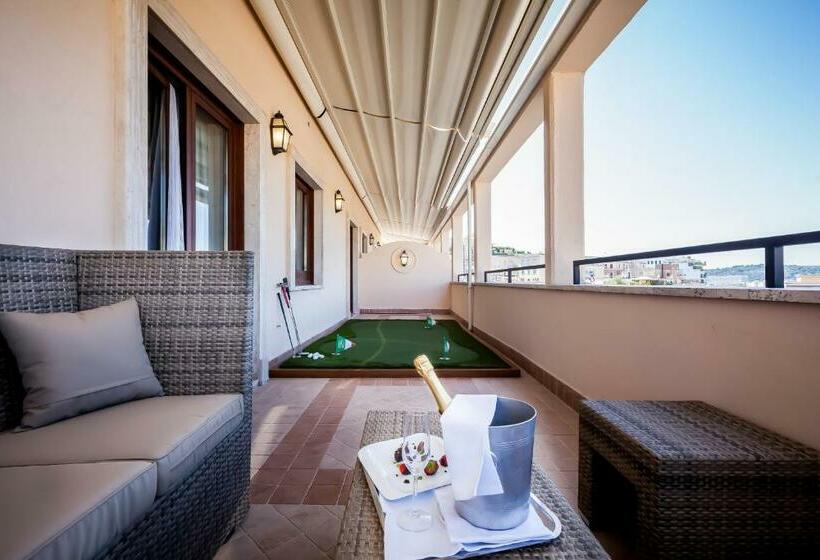 סוויטה נשיאותית, Radisson Blu Ghr , Rome