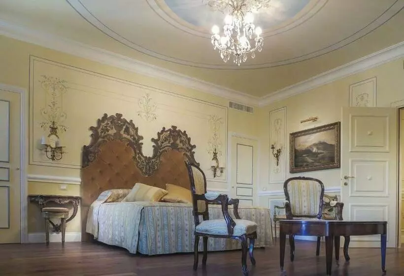 Präsidenten Suite, Radisson Blu Ghr , Rome