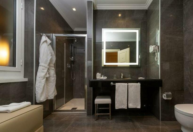 جناح رئاسى, Radisson Blu Ghr , Rome