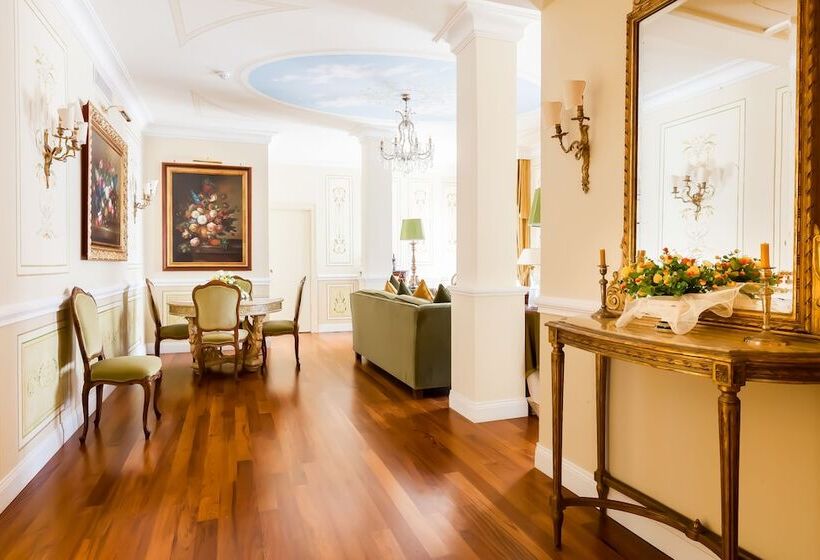 جناح رئاسى, Radisson Blu Ghr , Rome