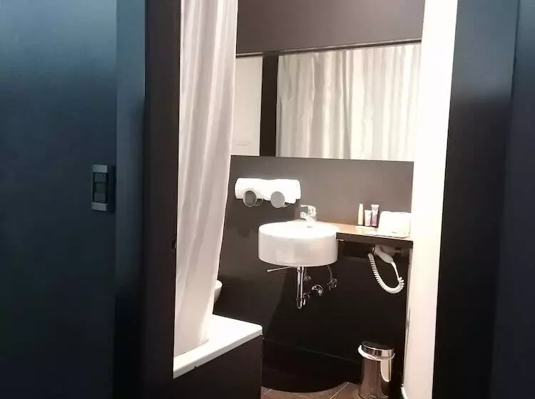 Standardrum Dubbelsäng, Ripa Roma