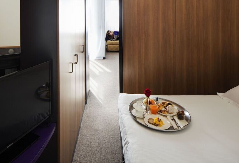 ダブルベッドスタンダードルーム, Ripa Roma