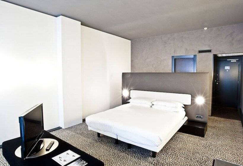 バルコニー付きスーペリアルーム, Ripa Roma