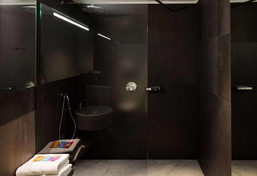 エクゼクティブルーム, Ripa Roma