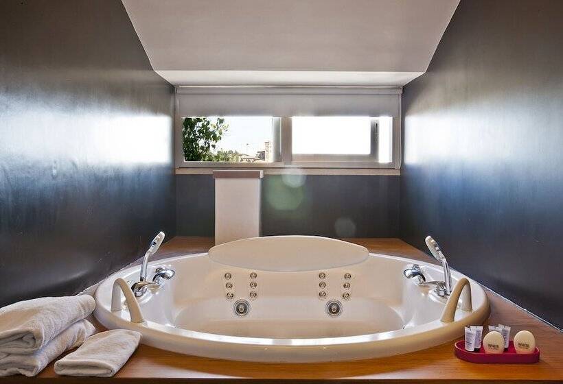 シティビュージュニアスイート, Ripa Roma