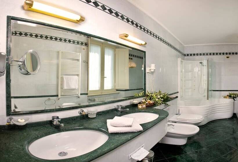 스탠다드 트리플 룸, Vittoria