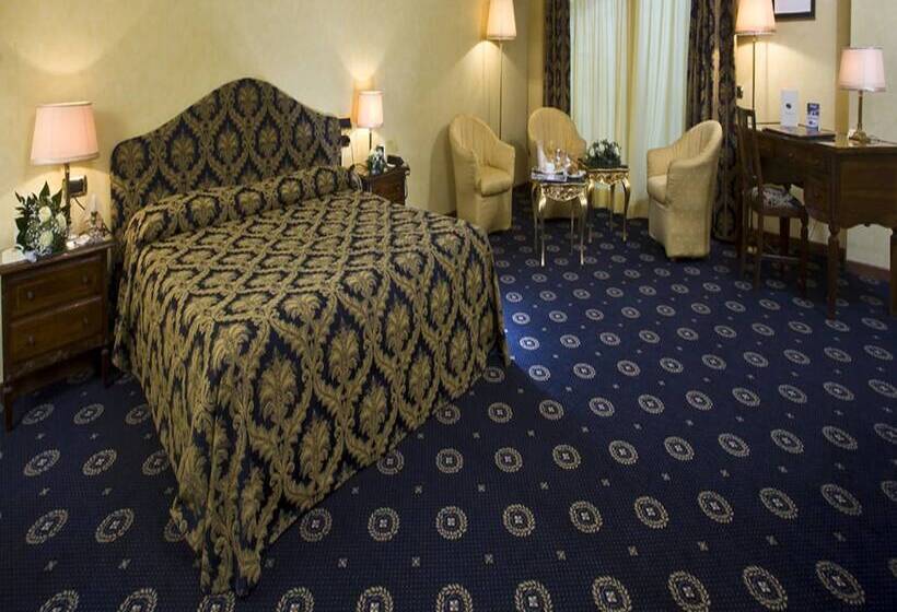 스탠다드 트리플 룸, Vittoria