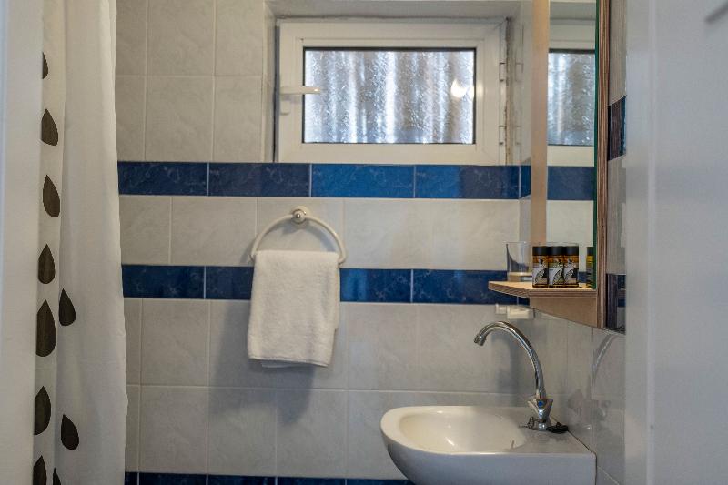 스탠다드 트리플 룸, Vittoria