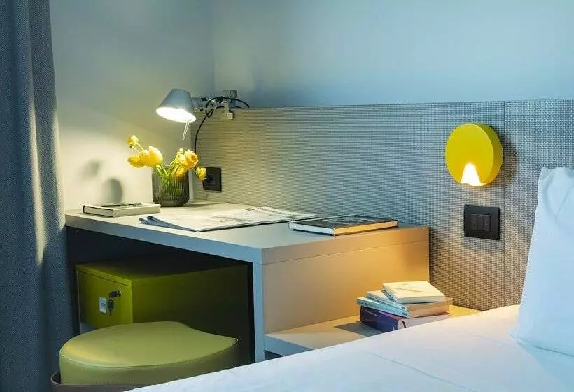 スタンダードトリプルルーム, Quark Hotel Milano