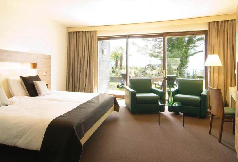 Номер Deluxe, Gartner