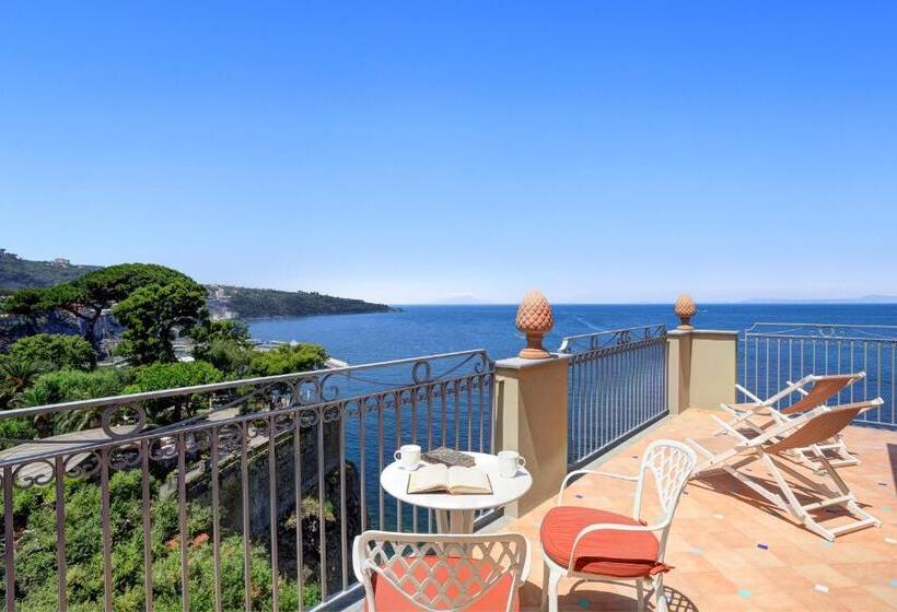 Sala Prestige Vista Mar, Grand Hotel Ambasciatori