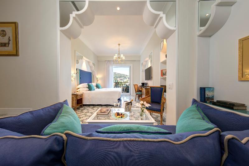 コンフォーとスイートルーム, Grand Hotel Ambasciatori