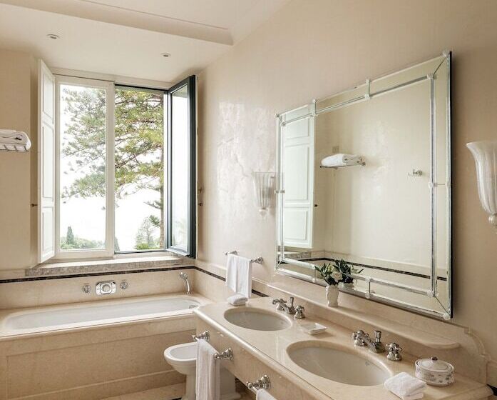 オーシャンビューデラックススイート, Grand Hotel Timeo, A Belmond Hotel, Taormina