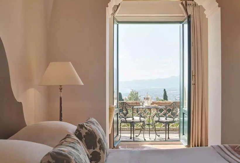 سوئیت جونیور پریمیوم با چشم‌انداز دریا, Grand Hotel Timeo, A Belmond Hotel, Taormina