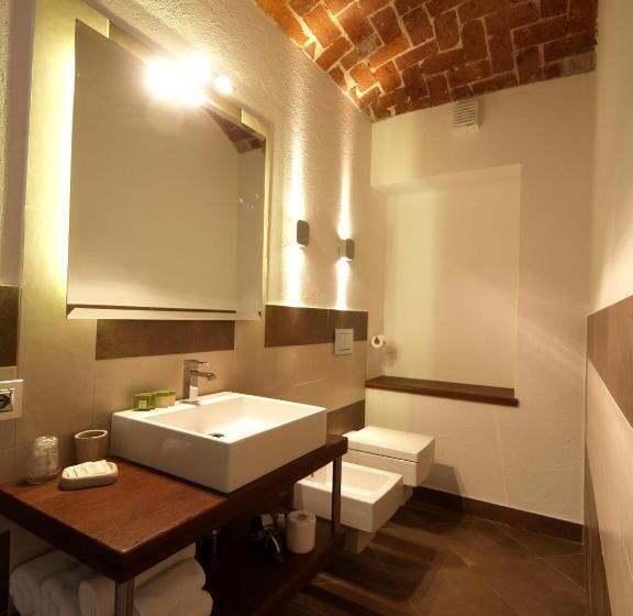 패밀리 룸, Albergo Nazionale