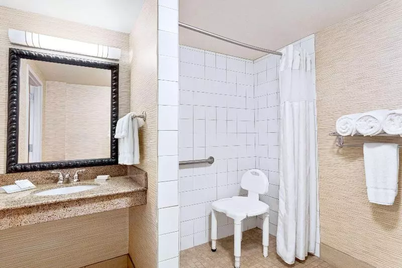 اتاق اکونومی, Altafiumara Resort & Spa