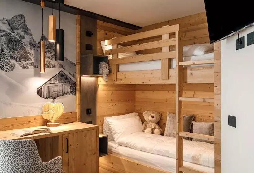 デラックスの４人部屋, Belvedere
