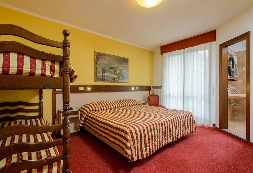 4인용 스탠다드 룸, Bes Hotel Papa San Pellegrino Terme