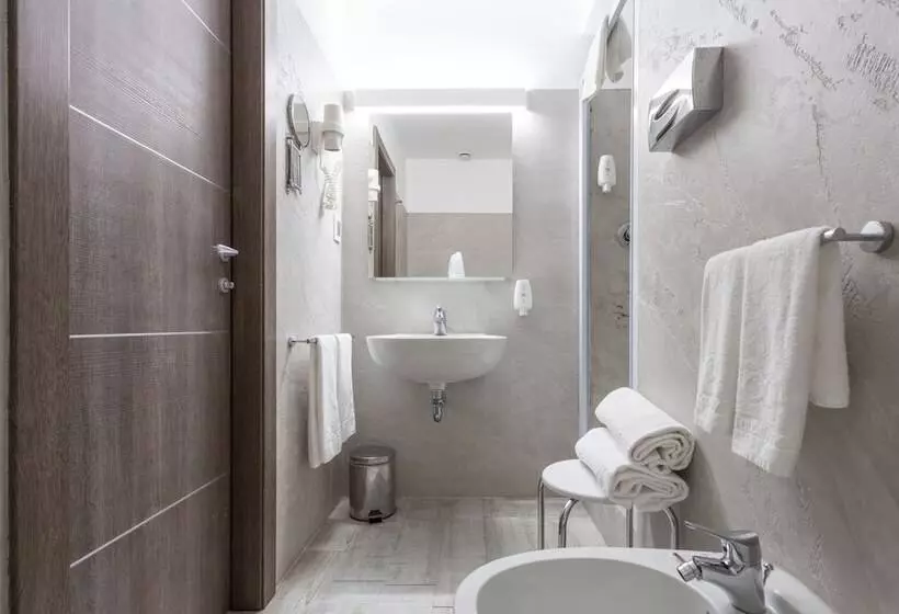 اتاق استاندارد یک نفره, Best Quality Hotel Gran Mogol