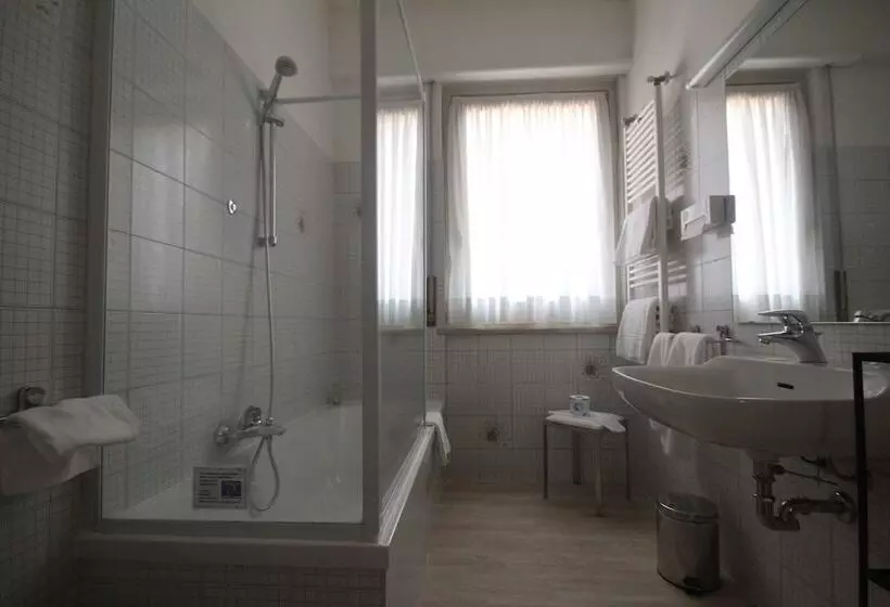 اتاق استاندارد, Best Quality Hotel Gran Mogol