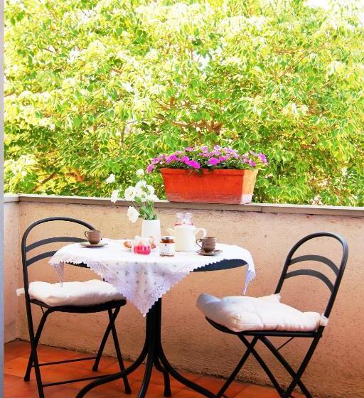 اتاق استاندارد, Boni Cerri