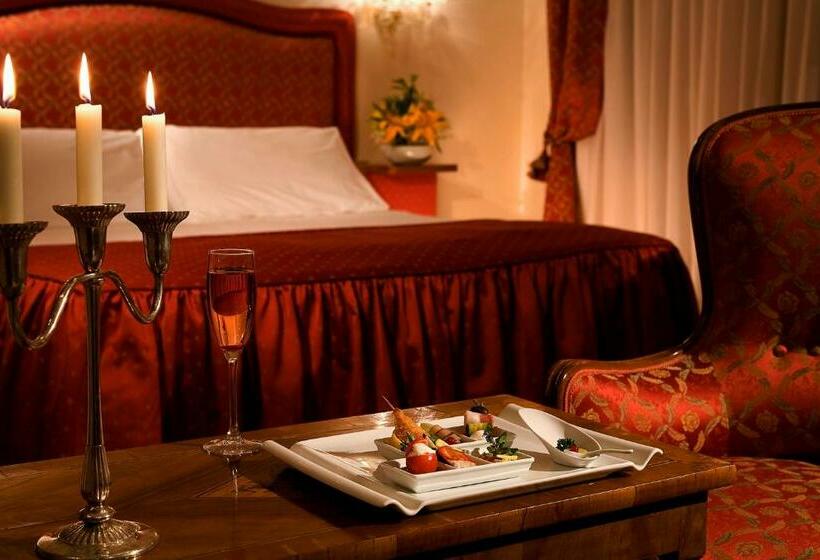 Superior Room, Bonvecchiati