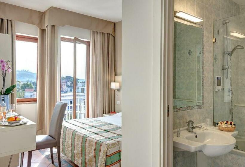 舒适型房间, Caravel