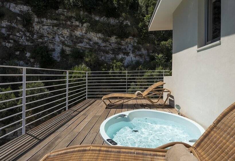Tengerre Néző Executive Suite, Conca Park