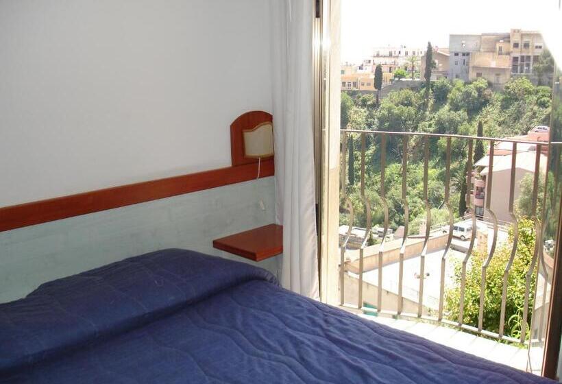 Pokój Standard Widok Boczny Morze, Condor